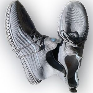 OZZAZ Sneakers